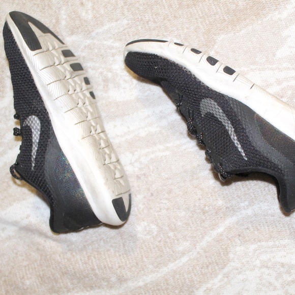 Black Nike Flex Trainer 7 - Picture 2 of 2